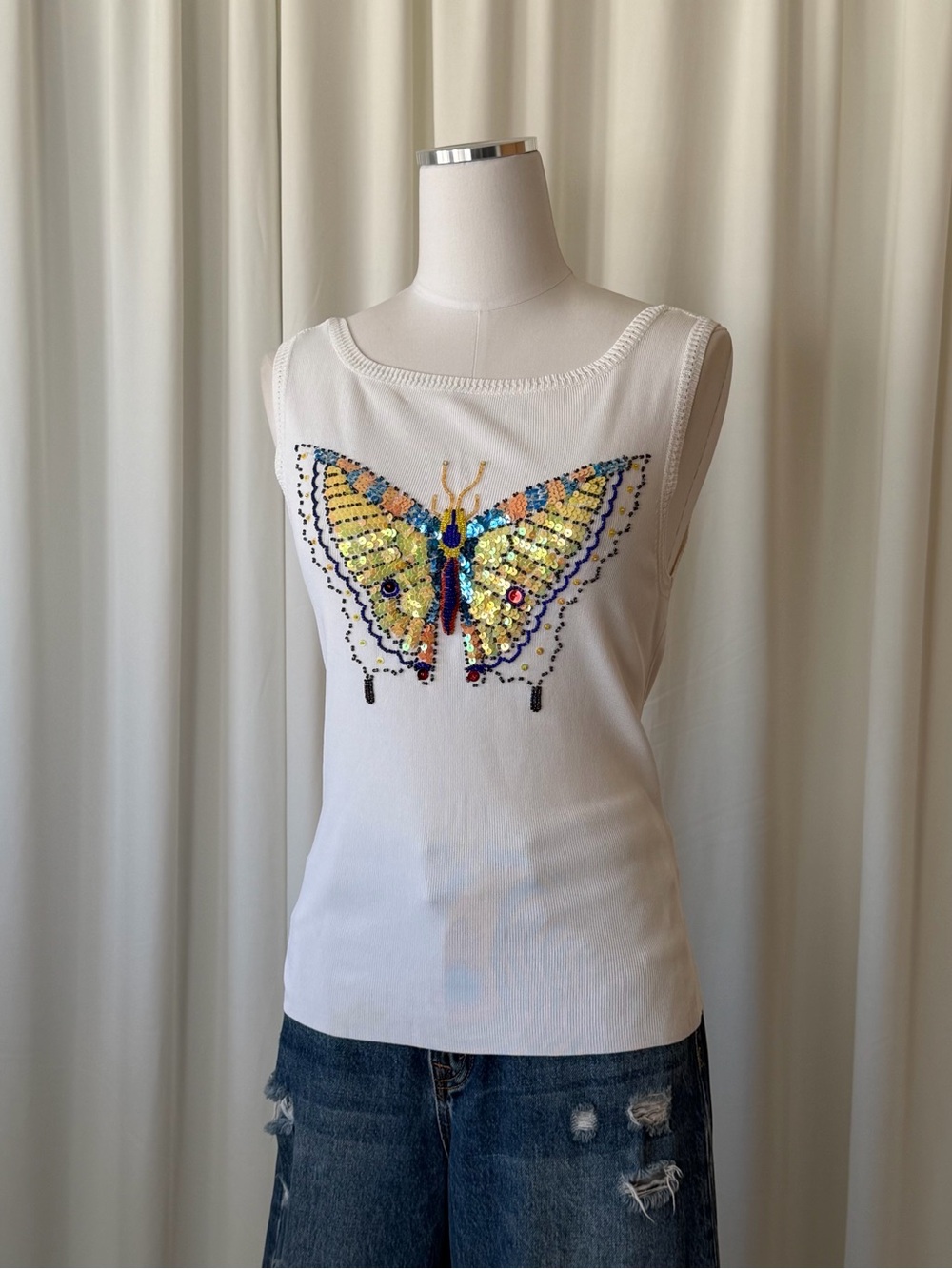 Vintage Y2K Lucia Burns Beaded Butterfly Sequin Tank Top White Ribbed Large. - Picture 2 of 12